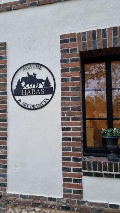 Gite Au Haras D'Agathe Et Ses Princes Les Barils Kültér fotó