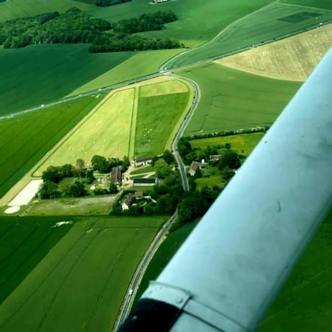Gite Au Haras D'Agathe Et Ses Princes Les Barils Kültér fotó